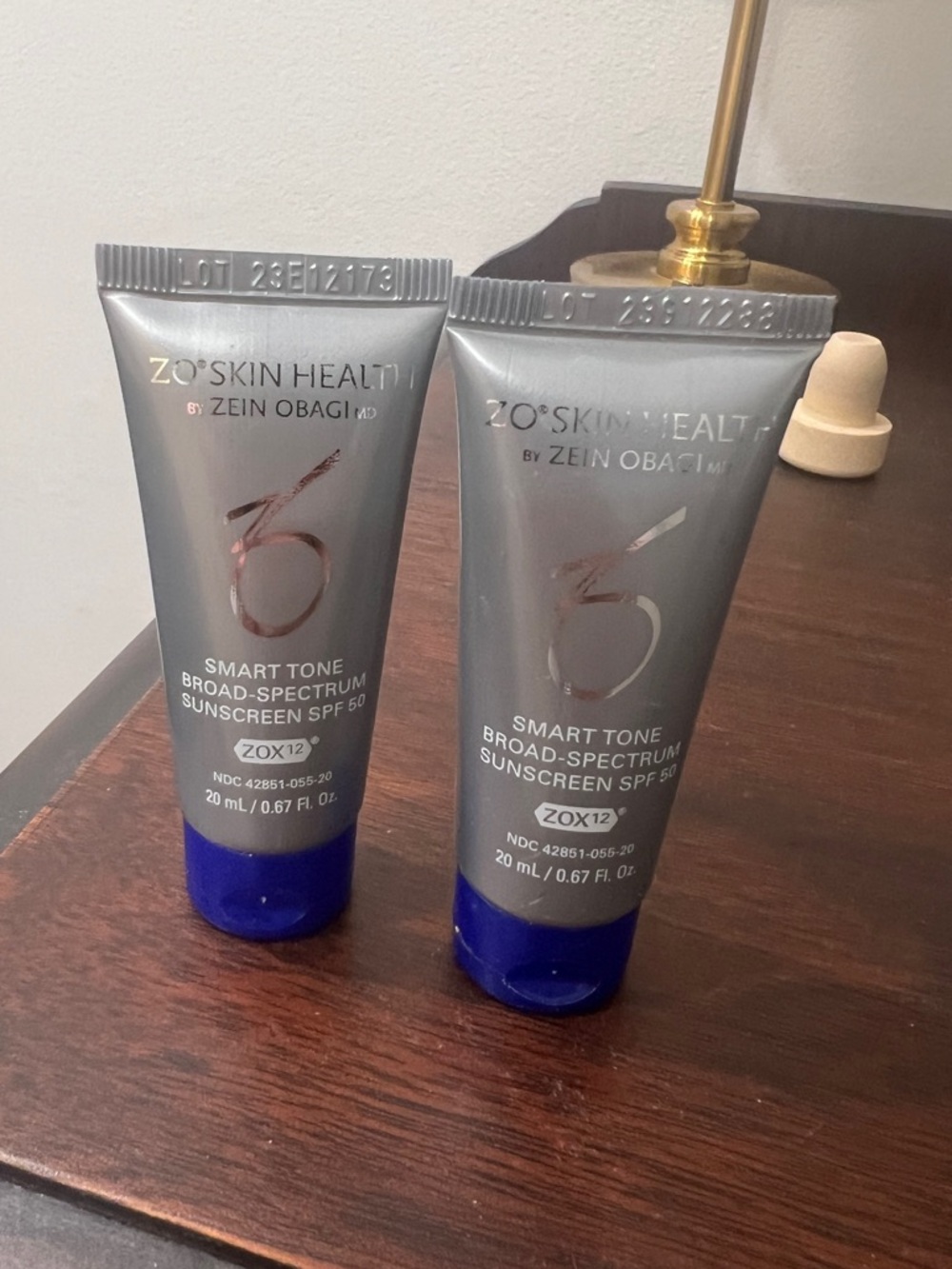 ZO Skin Health Smart Tone Broad-Spectrum Sunscreen SPF 50 - Gray & Blue Travel